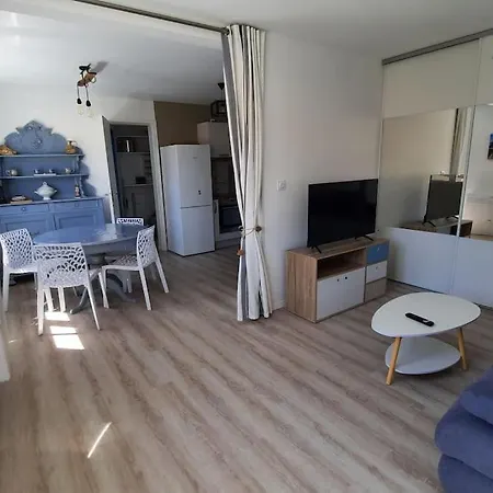 Arcachon-Abatilles App T2 +Parking Gratuit Daire Arcachon